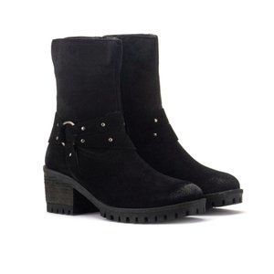 Vintage Foundry Sienna Short Ankle Boots 10 Suede